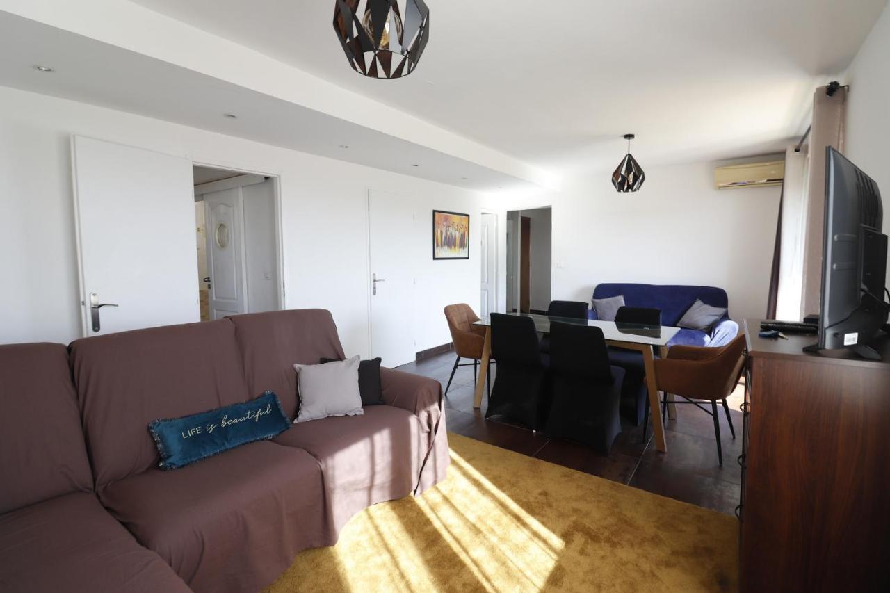 Appartement lumineux, Proche du centre ville, Parking Privé Montpellier Exterior foto